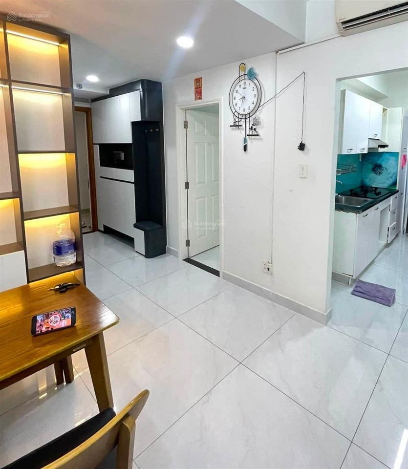 Bán căn hộ ehome 3 2pn, nhà decor đẹp, sổ hồng sẵn, giá tốt chỉ 2.72 tỷ