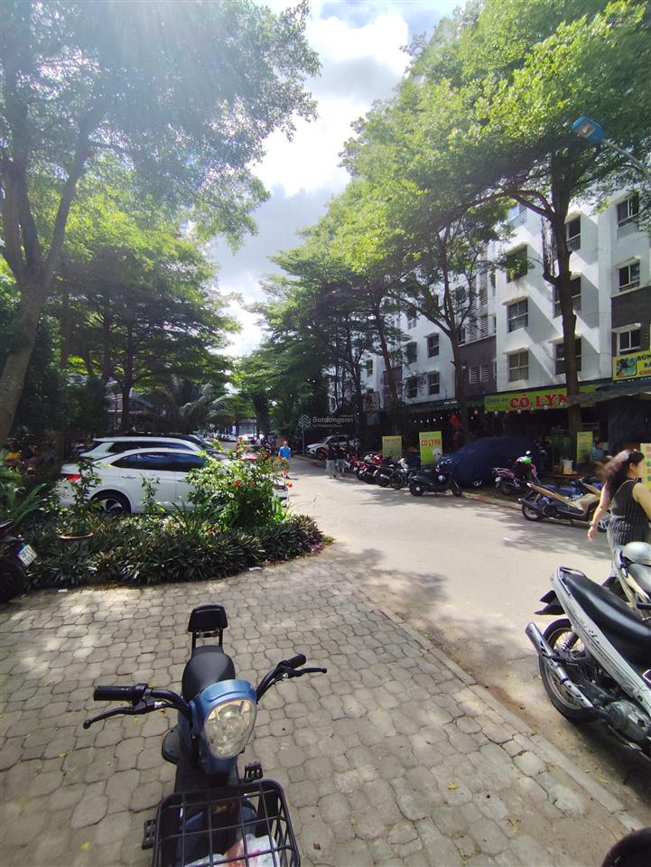 Bán shophouse tại ehome 3, 4,4 tỷ, 110m2, hướng đông, giá ưu đãi, view đẹp