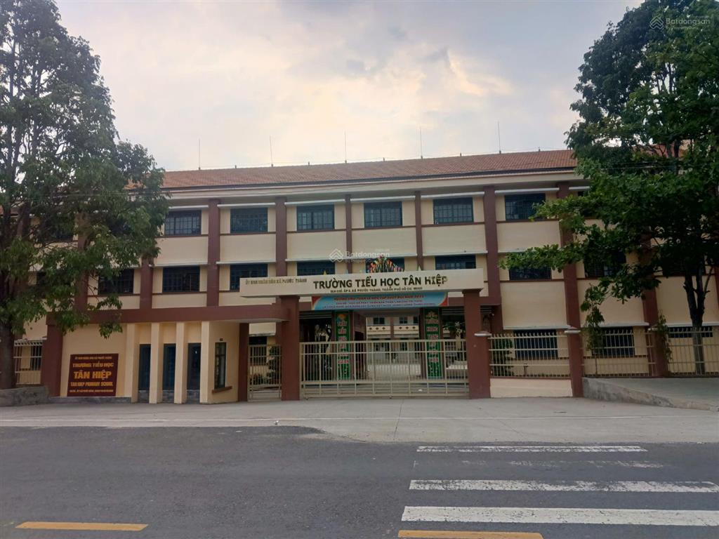 Bán đất mặt tiền dh519 nhựa lớn kinh doanh đa ngành nghề giá 680 triệu