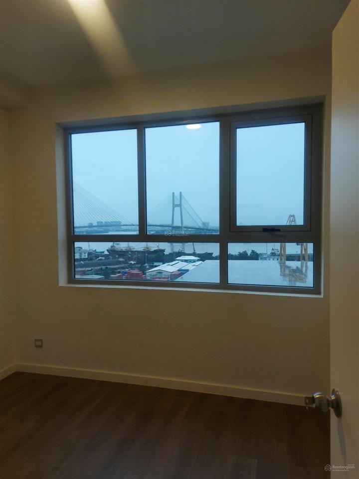 Bán căn góc 3pn, luxgarden q7, sổ hồng có sẵn