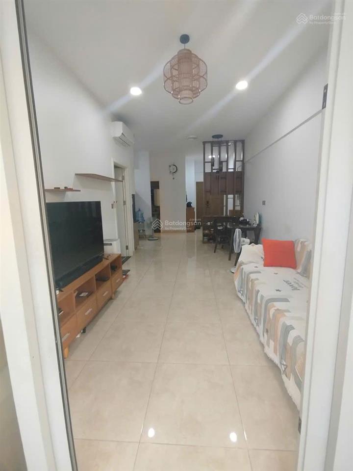 Bán căn 2pn, sân vườn riêng, view hồ bơi