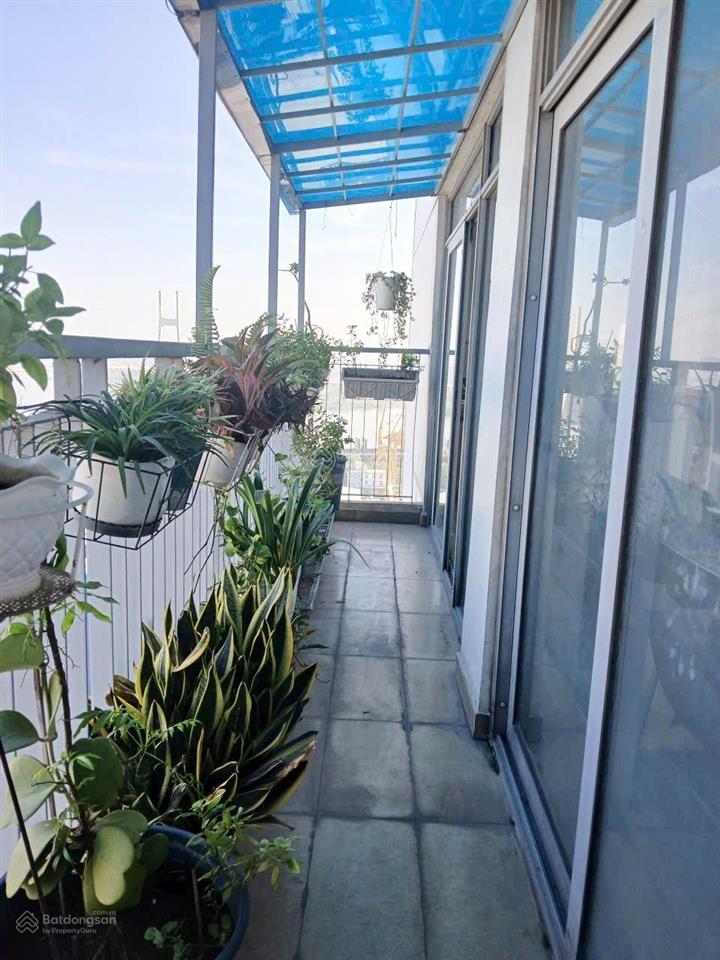 Bán căn góc 3pn  131m2, view landmark cực thoáng, sổ hồng cầm tay sẵn