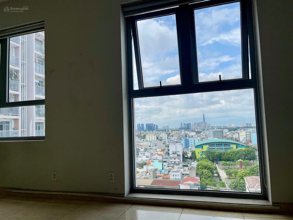 Cho thuê căn hộ văn phòng, có 1 máy lạnh, rèm, 8tr, có sẵn ( chung cư luxcity q7)
