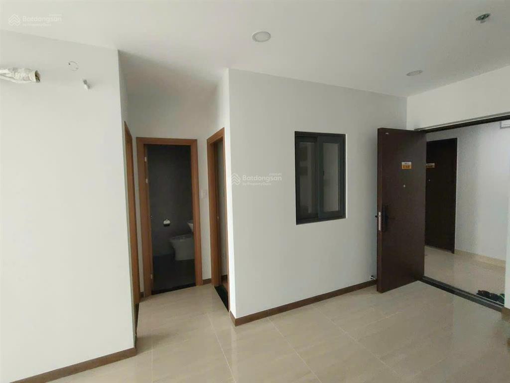 Cần bán căn 2pn, 51,33m2, bcons plaza, full nội thất, sổ sẵn, giá 2tỷ4, thương lượng
