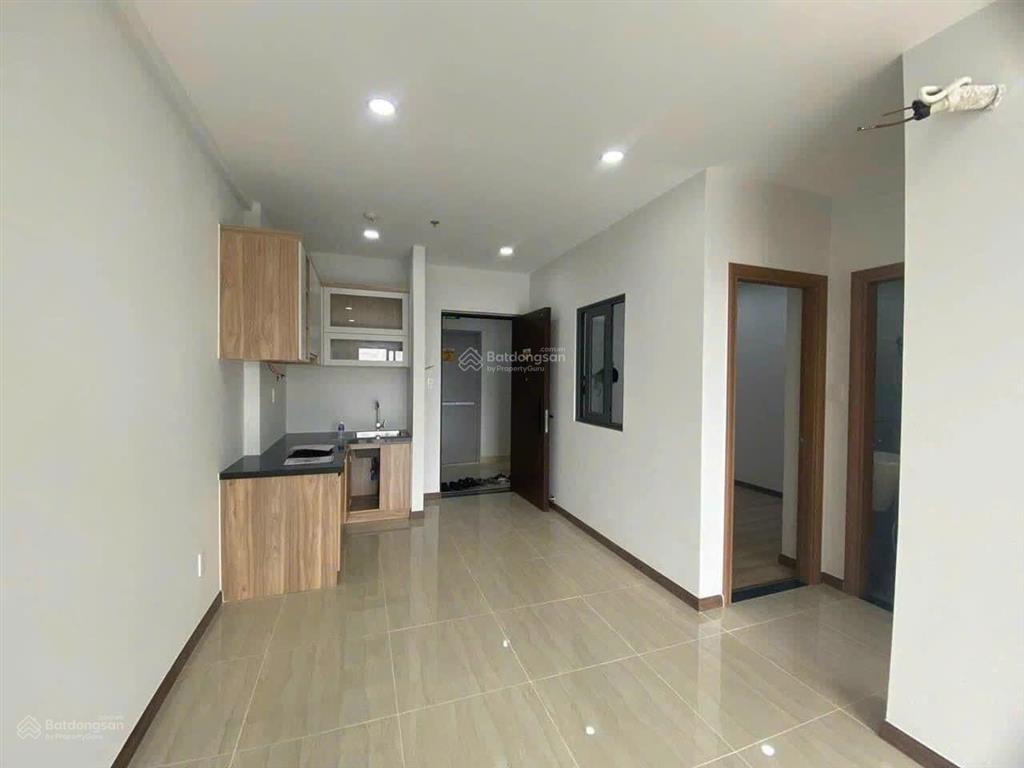 Cần bán căn 2pn, 51,33m2, bcons plaza, full nội thất, sổ sẵn, giá 2tỷ4, thương lượng