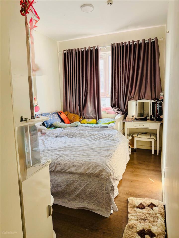 Bán căn 2pn luxgarden, 69m2, tầng có sân vườn chung, sổ hồng, như hình