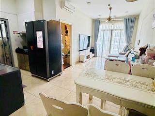 Bán căn 2pn luxgarden, 69m2, tầng có sân vườn chung, sổ hồng, như hình