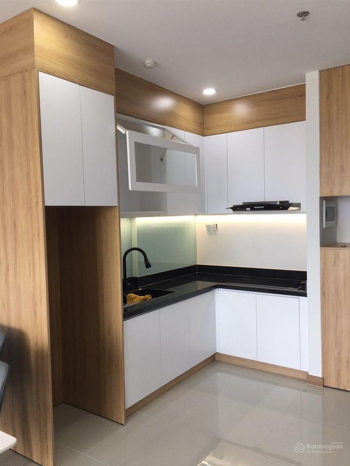 Giá tốt, cần bán nhanh 2pn bcons miền đông, sổ sẵn, giá 2 tỷ550, thương lượng