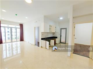 Bán căn hộ 2pn, 76m², luxgarden quận 7, view hồ bơi, sổ hồng