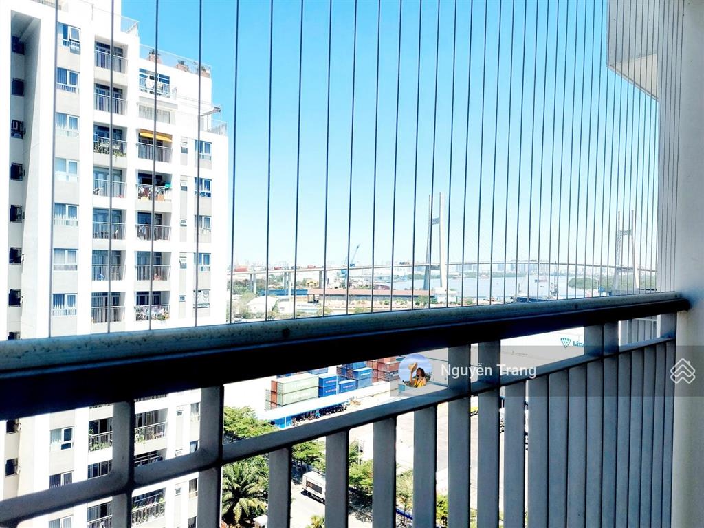 Bán căn hộ tầng 14, view hồ bơi, 69m², 3,5 tỷ, sổ hồng