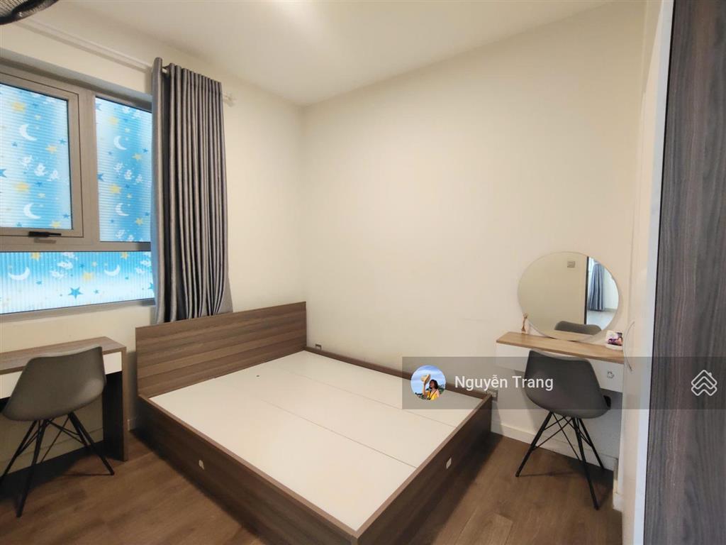 Cho thuê căn góc 2pn luxgarden, 11 triệu, có thể dọn liền