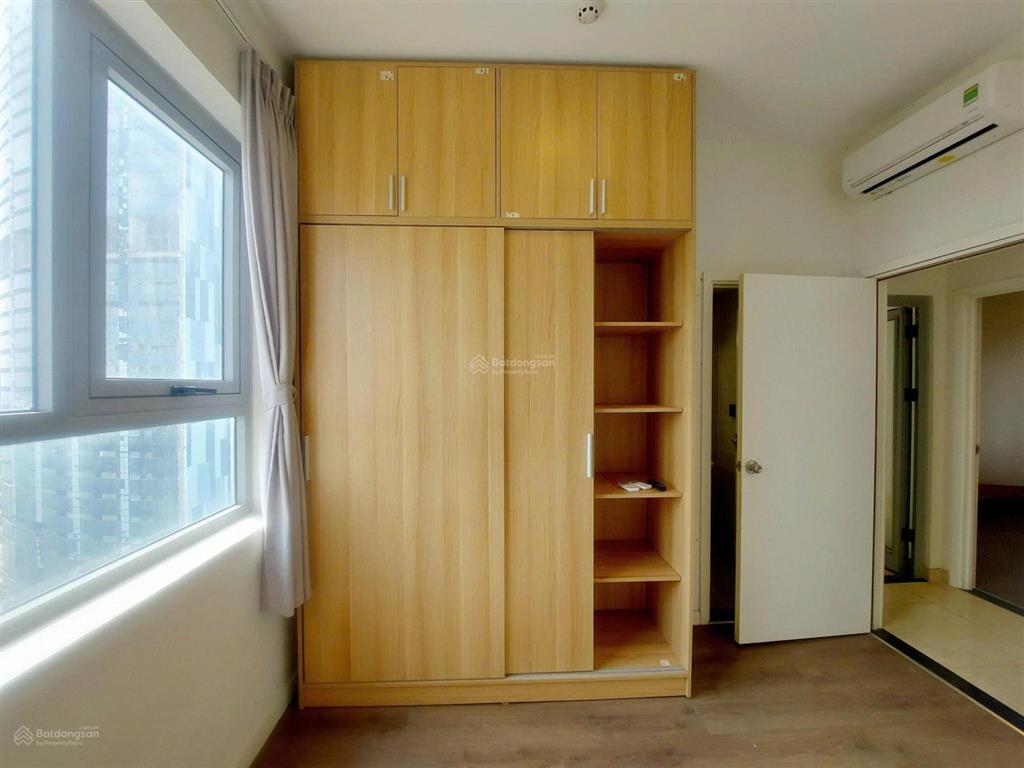 Bán căn 2pn luxgarden view sông, sổ hồng, tầng trung đẹp, giá thương lượng