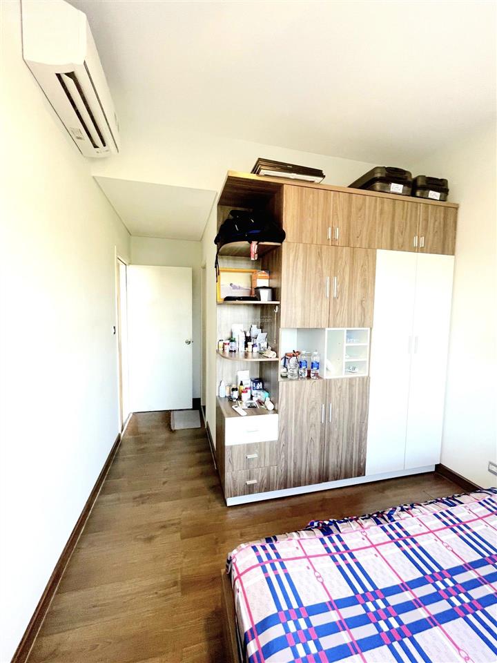 Cho thuê 2pn/2wc, luxgarden, 77m2, giá 11 triệu, full nội thất