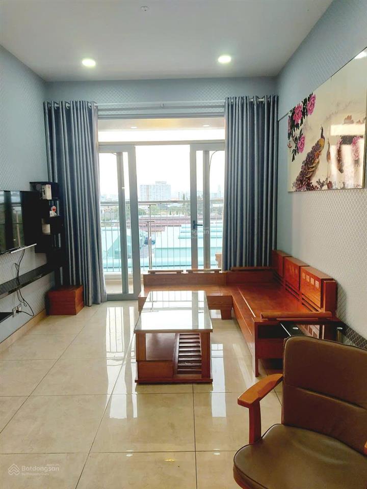 Giá tốt, bán 2pn luxgarden 68m2, 3,5 tỷ, sổ hồng sẵn