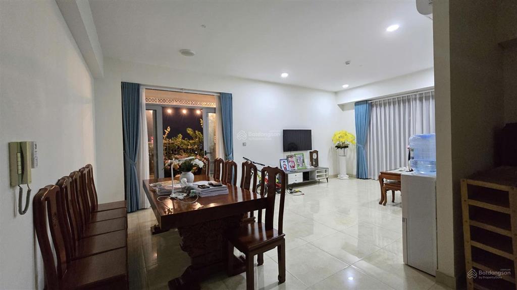 Penthouse luxgarden 3pn 152m2, sổ hồng riêng