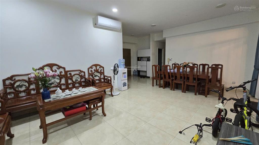 Penthouse luxgarden 3pn 152m2, sổ hồng riêng
