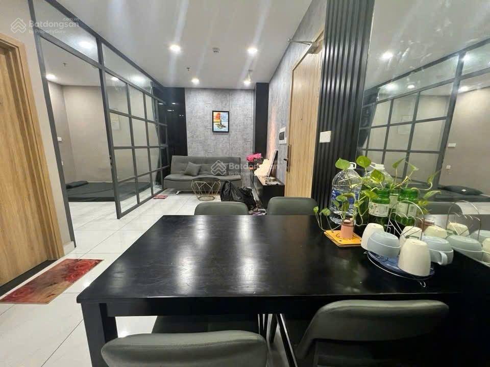 Cho thuê căn 2pn, chung cư the east gate, full đồ đẹp như hình, 0978 272 *** (zalo)