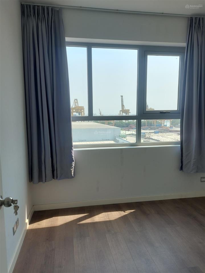 Cho thuê căn góc 3pn 84m2, luxgarden, nhà trống, 9tr5/th