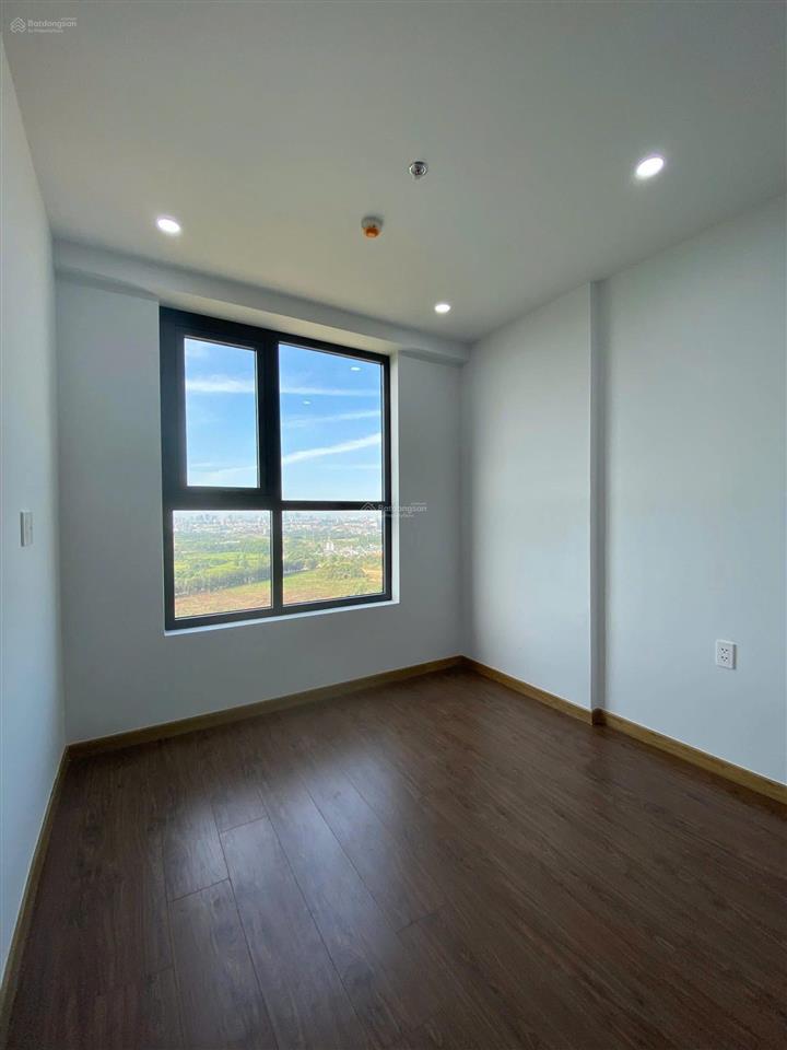 Bcons topaz căn 2pn 2wc tầng cao giá chỉ 2 tỷ 450 (bao thuế phí)