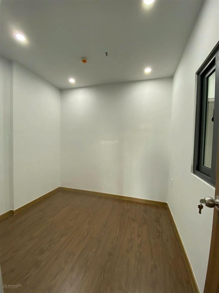 Bcons topaz căn 2pn 2wc tầng cao giá chỉ 2 tỷ 450 (bao thuế phí)