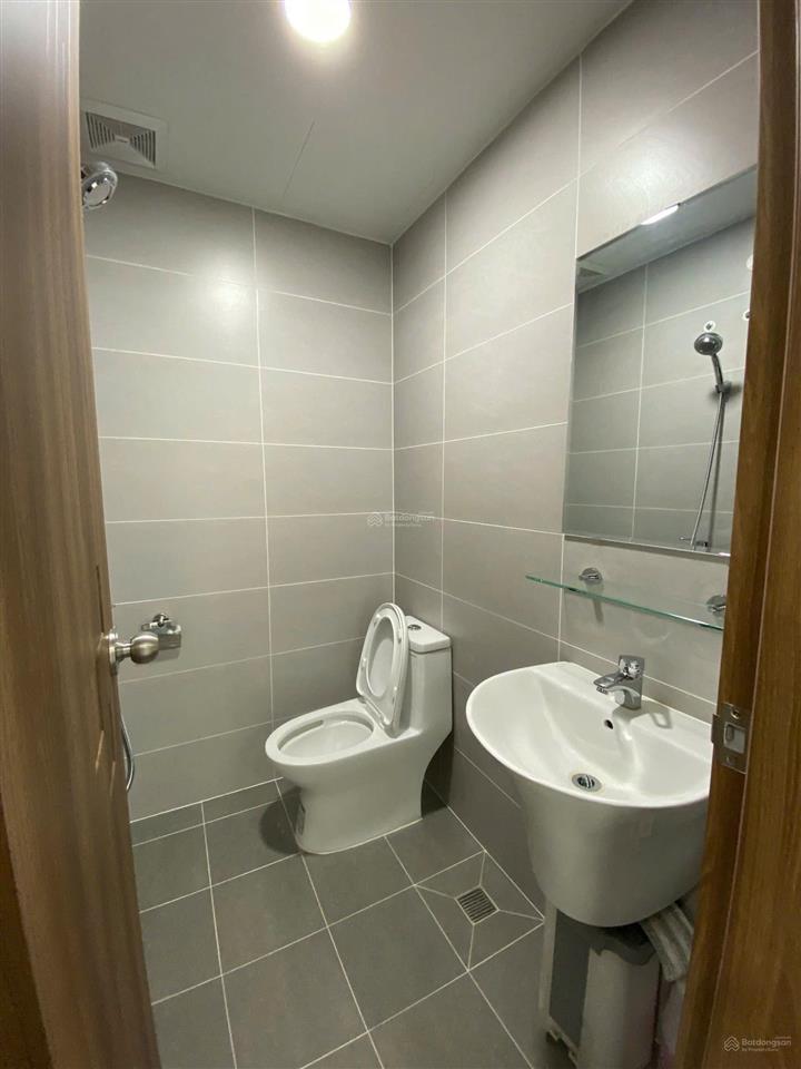 Bcons topaz căn 2pn 2wc tầng cao giá chỉ 2 tỷ 450 (bao thuế phí)