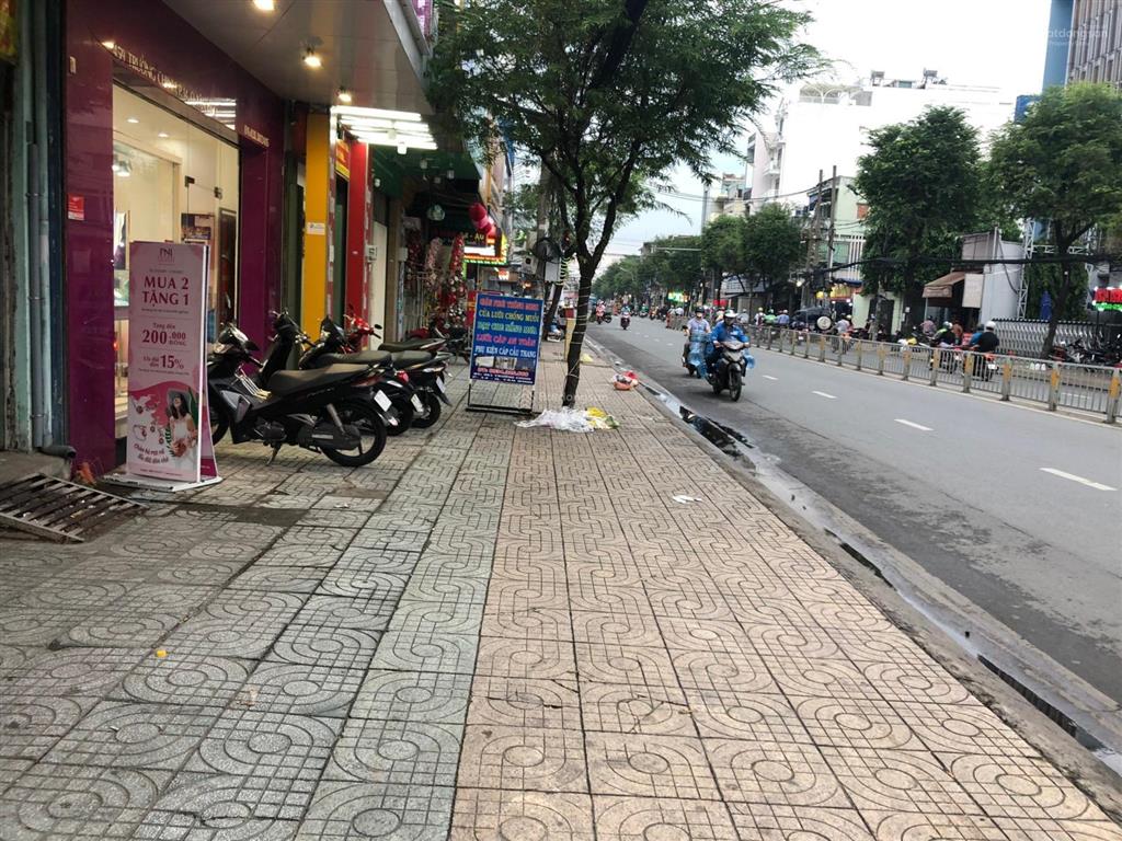 Mặt tiền trường chinh  p.12 ngang 4m, dt đất 200m2, nhà 3 tầng, giá 26,5 tỷ