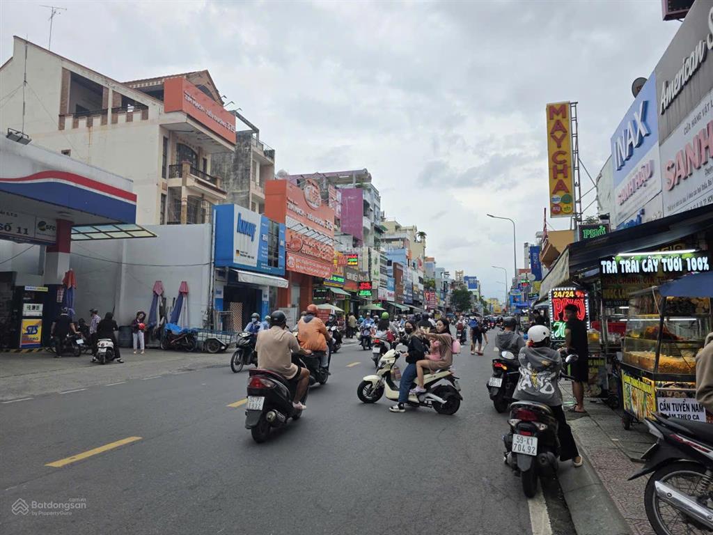 6 x 30m, bán nhà cấp 4 mặt tiền bạch đằng, p.2, tân bình (giá 25 tỷ)