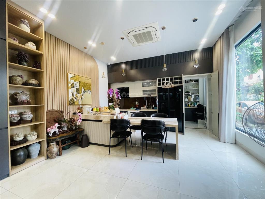 Biệt thự góc 2 mặt tiền sao đỏ anh dũng 2, quá đẹp
