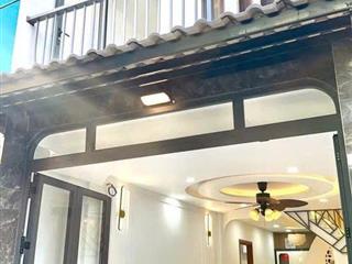 Nhà mới 2 tầng nở hậu L 6m hẻm thông đường Lê Hồng Phong P2Q5. Giá 7.6 tỷ