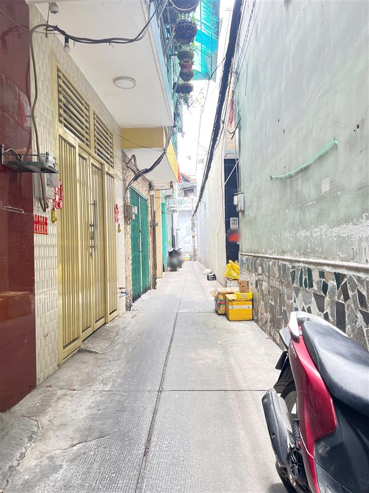 Nhà mới 2 tầng (4x10m) đường số 1 KDC Bình Hưng giáp Q8. Giá: 2.5 tỷ