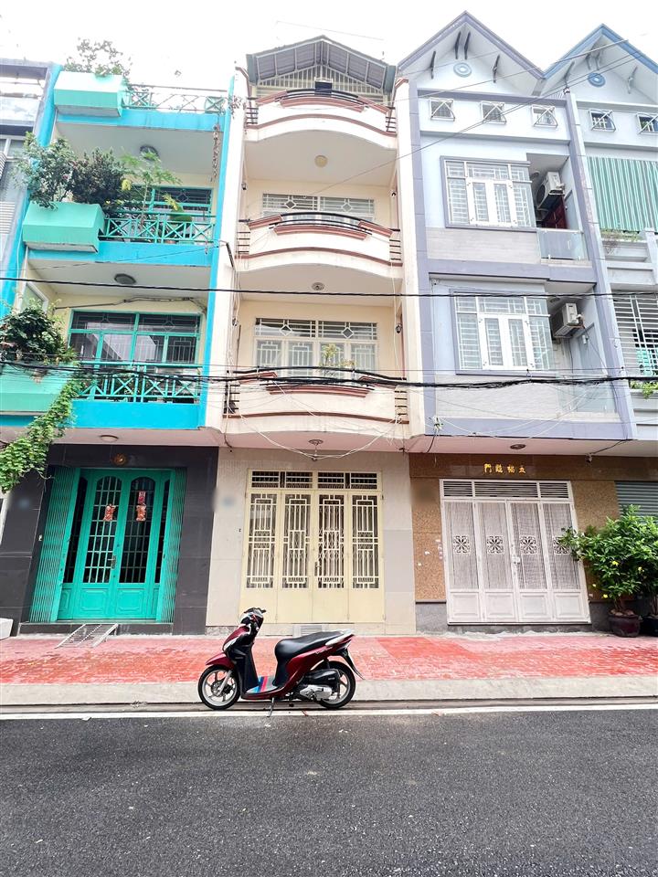 Nhà 4 tầng 2 Mặt tiền đường số Cao Lỗ P4 P.Chánh Hưng. Giá: 12.5 tỷ