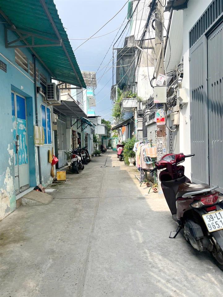 Bán dãy nhà trọ (9x17m) hẻm 141 Tám Danh P4Q8. Giá 11 tỷ
