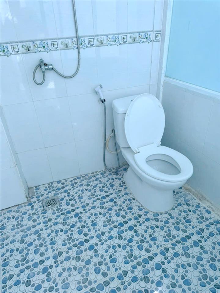 Nhà góc 3 tầng hẻm thông 432 Dương Bá Trạc P1Q8. Giá 2.25 tỷ TL