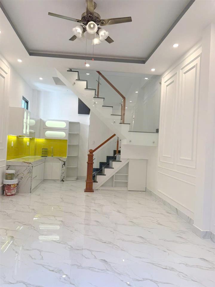 Nhà mới 2 mặt hẻm Làng Ốc Dương Bá Trạc P1Q8. Giá 5.27 tỷ