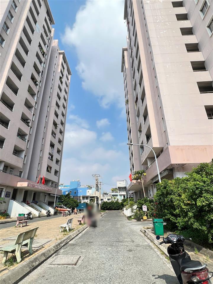 Căn hộ góc 62m2 tầng cao chung cư  view sông 481 Hưng Phú - Ba Đình P9Q8. Giá: 2.3 tỷ