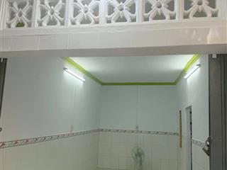 Nhà mới 2 tầng nở hậu L 7.5m sát đường Tùng Thiện Vương P13Q8. Giá: 3 tỷ