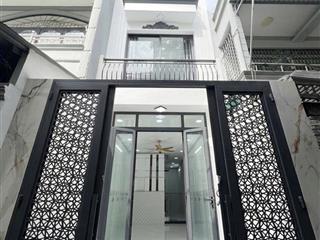 Nhà 4 tầng nở hậu 4.7m HXH vị trí đẹp bờ kè Nguyễn Duy P8Q8 (P.Chánh Hưng). Giá: 7.45 tỷ