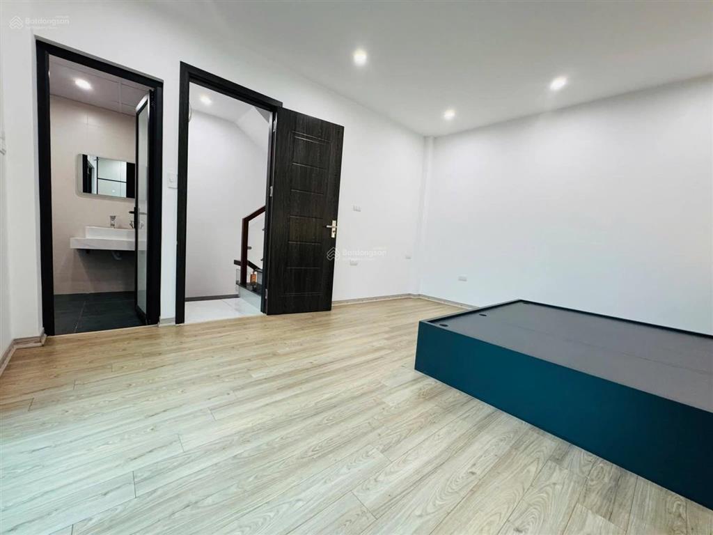 Bán nhà rẻ nhất dương nội 45m2 5 tầng, giá 7.25 tỷ, ngõ thẳng tắp, cách ô tô tránh 50m