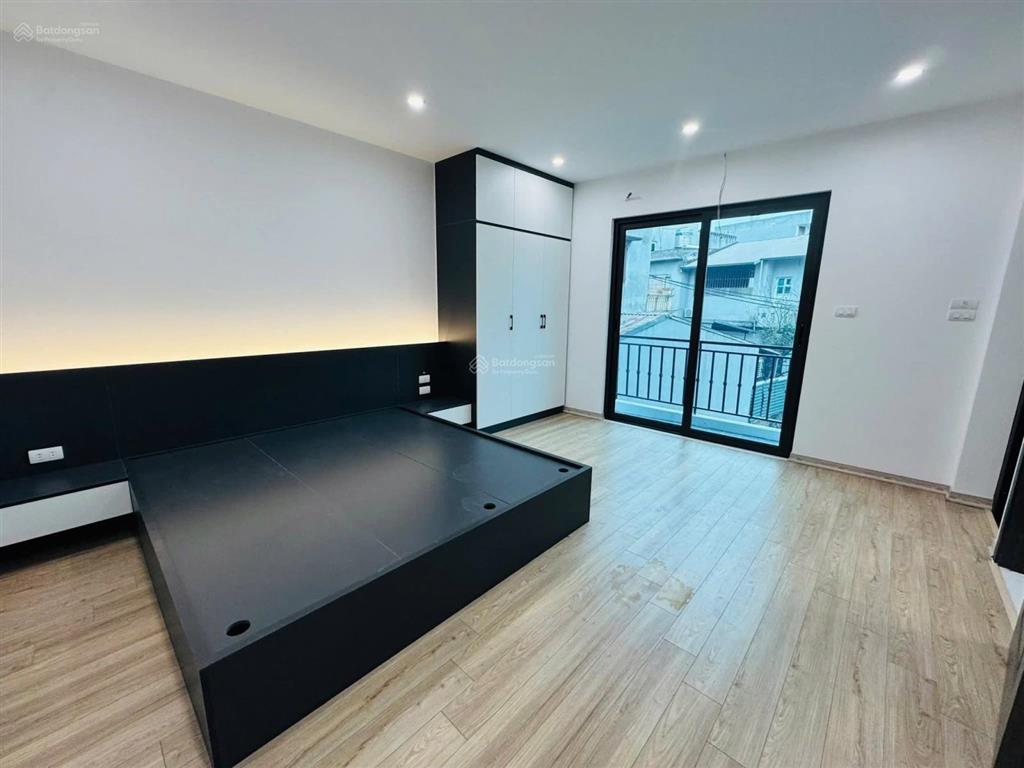Bán nhà rẻ nhất dương nội 45m2 5 tầng, giá 7.25 tỷ, ngõ thẳng tắp, cách ô tô tránh 50m