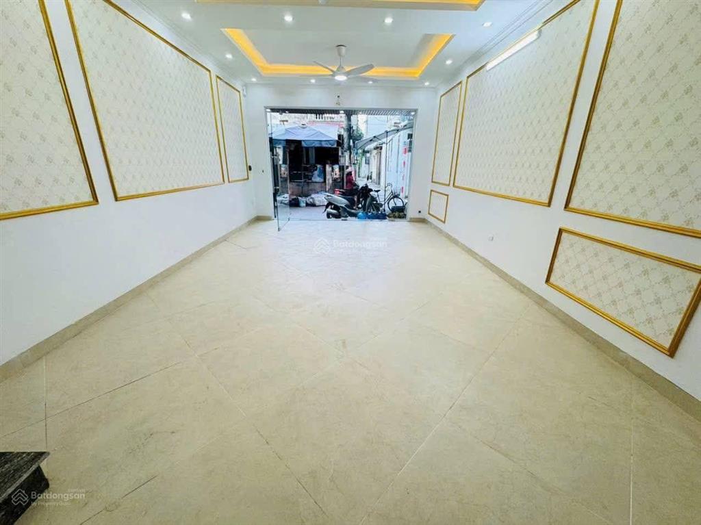 Bán nhà đại mỗ 46m2 6 tầng thang máy, oto tránh, kinh doanh mọi mặt hàng