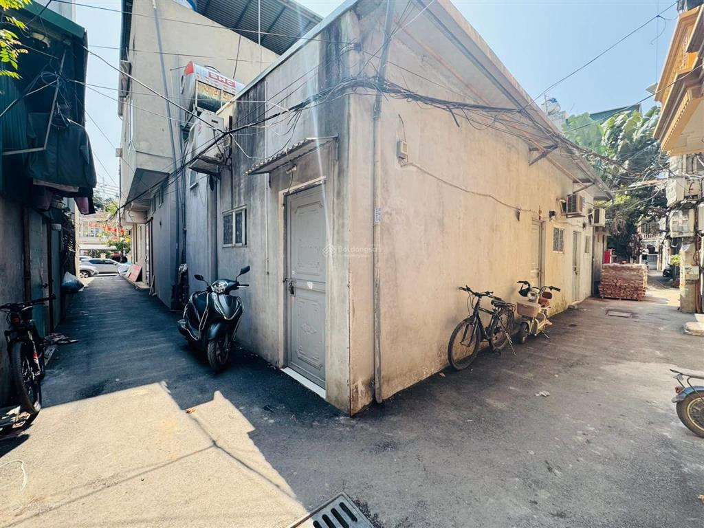 Chính chủ bán 50m2 ngõ 169 đại mỗ, ngõ thông, giáp ubnd tây mỗ giá 170 triệu/m2.