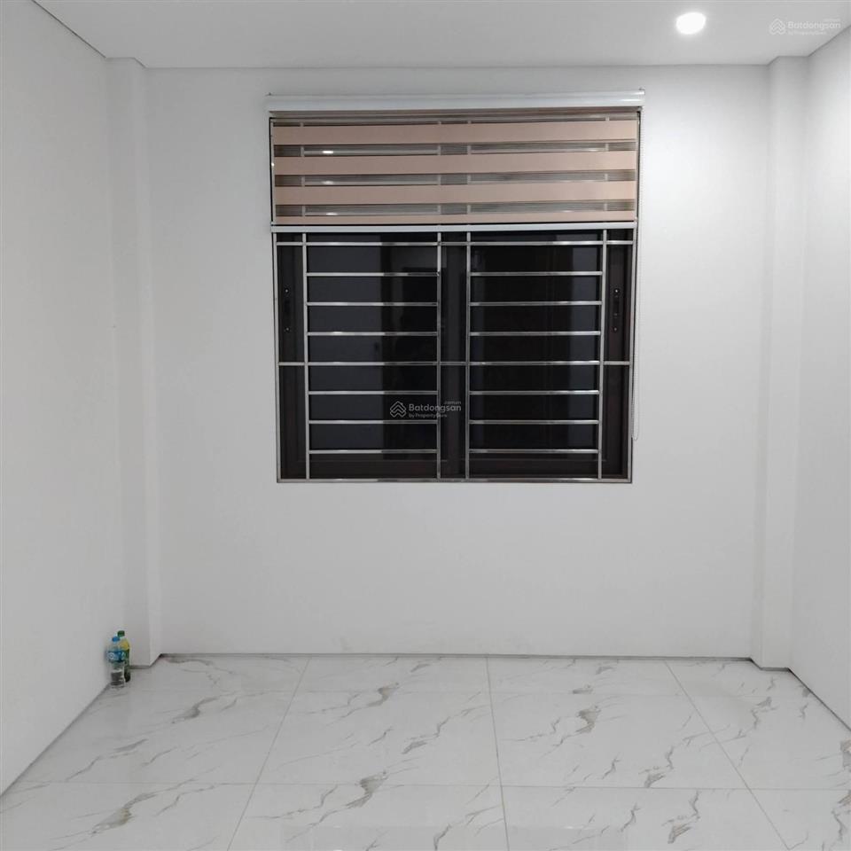 Bán nhà xuân phương 40m2 4 tầng 6.1 tỷ. ngõ thẳng tắp, cách ô tô 50m