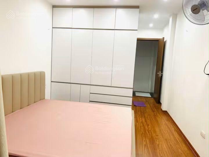 Bán nhà cầu cốc 30m2 5 tầng, full nội thất như hình 5,6 tỷ.