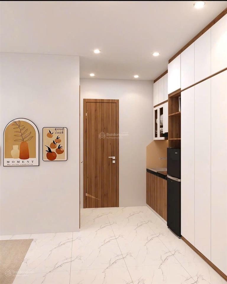 Nhà dòng tiền lô góc ngõ gốc đề, 6 tầng không quy hoạch, có thang máy