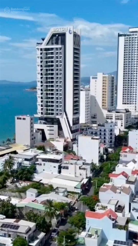 Chỉ 7 tỷ ( 57,4 triệu/m2) bán gấp 121,9m2 đất mặt tiền đường dương hiến quyền b, vĩnh hoà,nha trang
