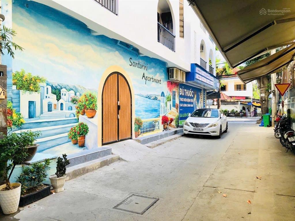 Căn góc 7 tầng ngay trung tâm thành phố nha trang. mặt đường lý tự trọng đang cho thuê 165 triệu/th