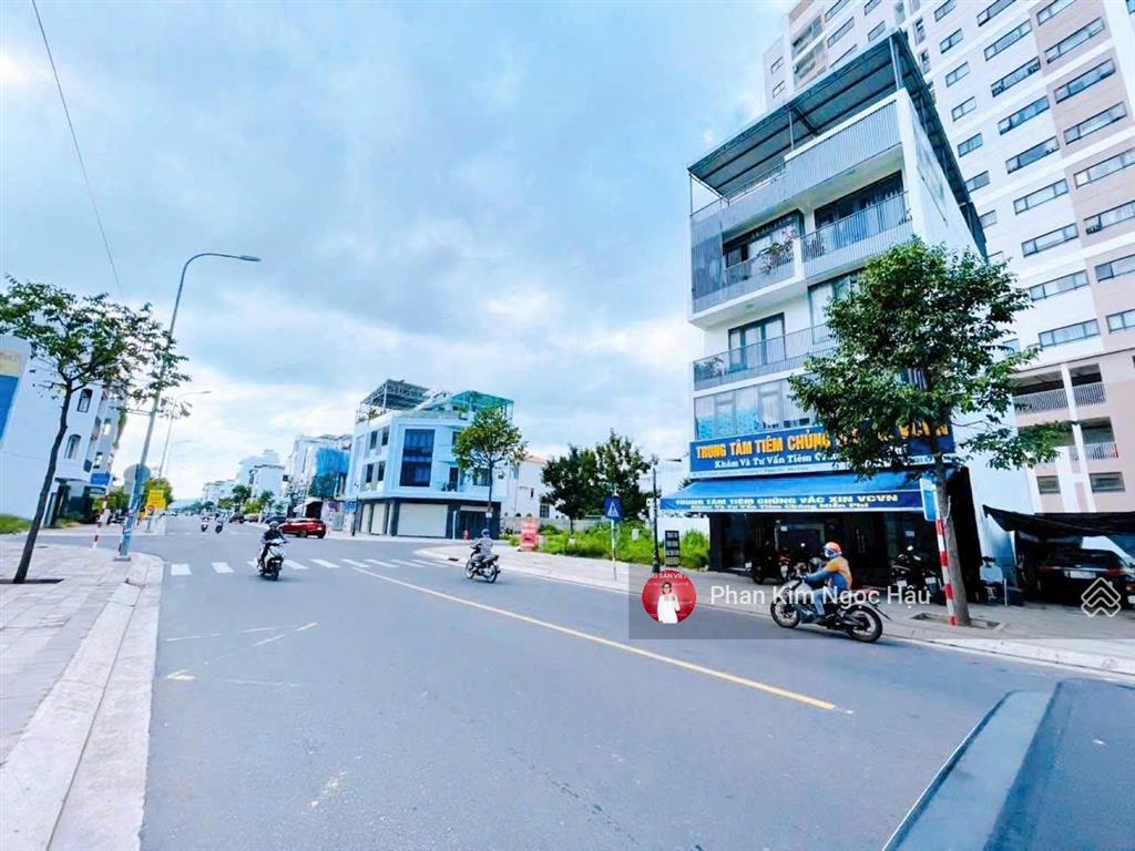 Đất nền mặt tiền ngang 8 mét đường số 4 thích quảng đức hà quang 1 nha trang giá chỉ 155 triệu/m2