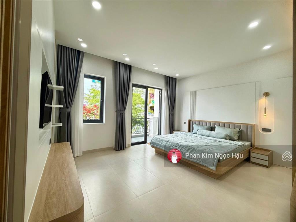 Bán nhà đẹp mới xây 3,5 tầng khu đô thị mỹ gia thái hưng nha trang full nội thất cao cấp