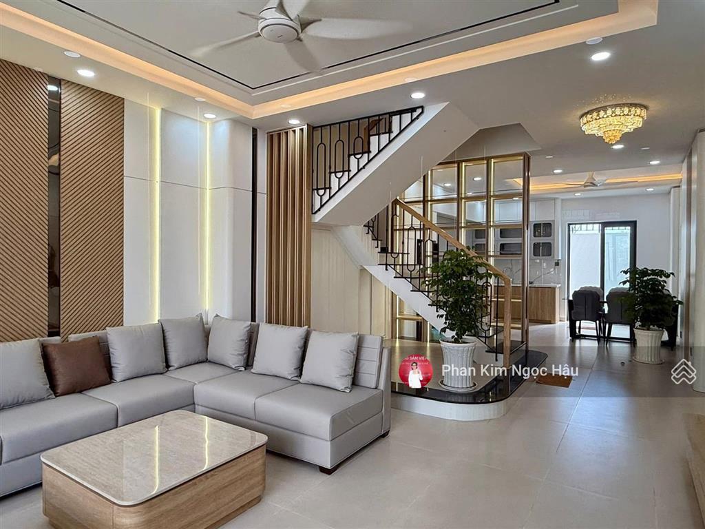 Bán nhà đẹp mới xây 3,5 tầng khu đô thị mỹ gia thái hưng nha trang full nội thất cao cấp