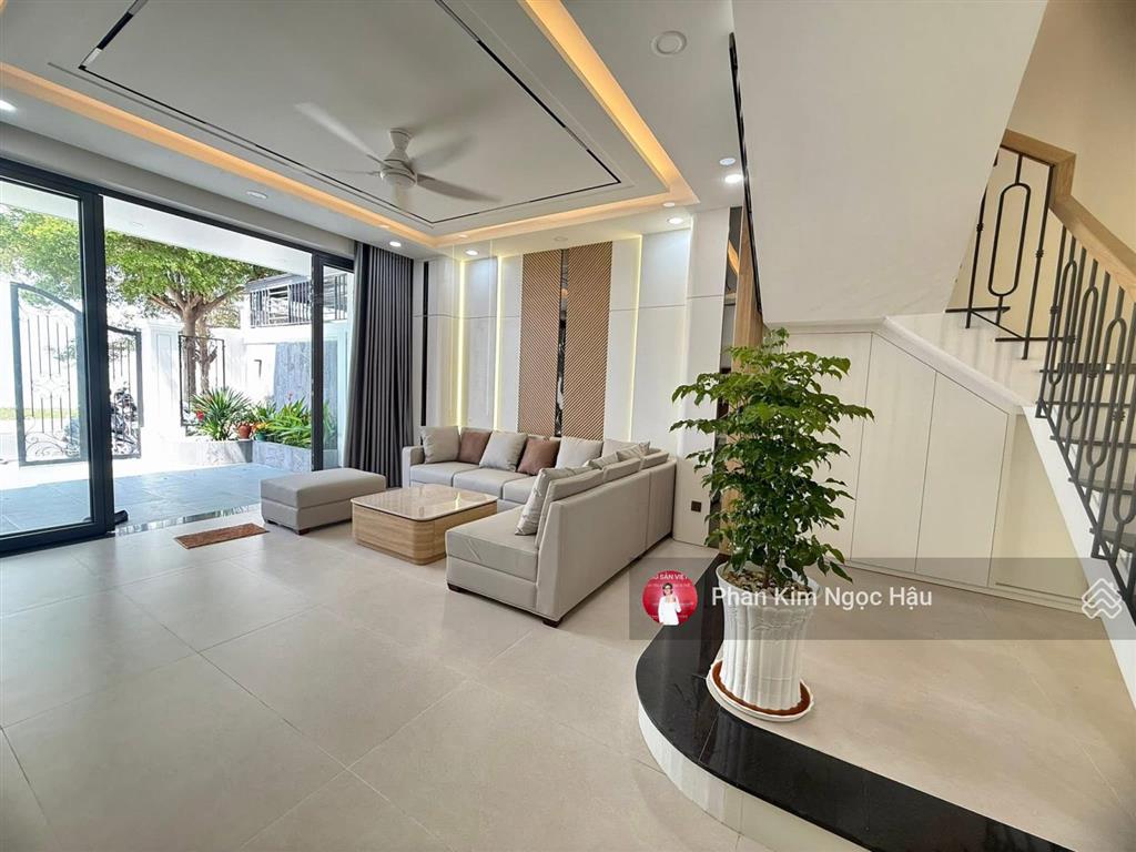 Bán nhà đẹp mới xây 3,5 tầng khu đô thị mỹ gia thái hưng nha trang full nội thất cao cấp
